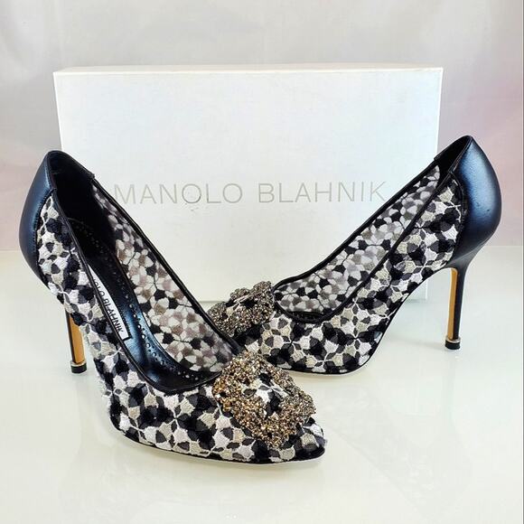 NIB$1095 Manolo Blahnik Hangisi 105 Satin Lace Embellished Jewel Pumps 36.5 6.5 - Picture 15 of 15